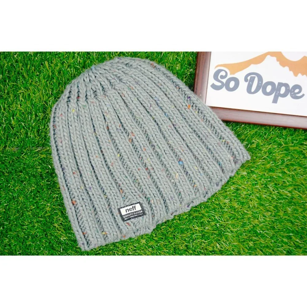 Neff 100% Acrylic Sea Foam Benaie - OS